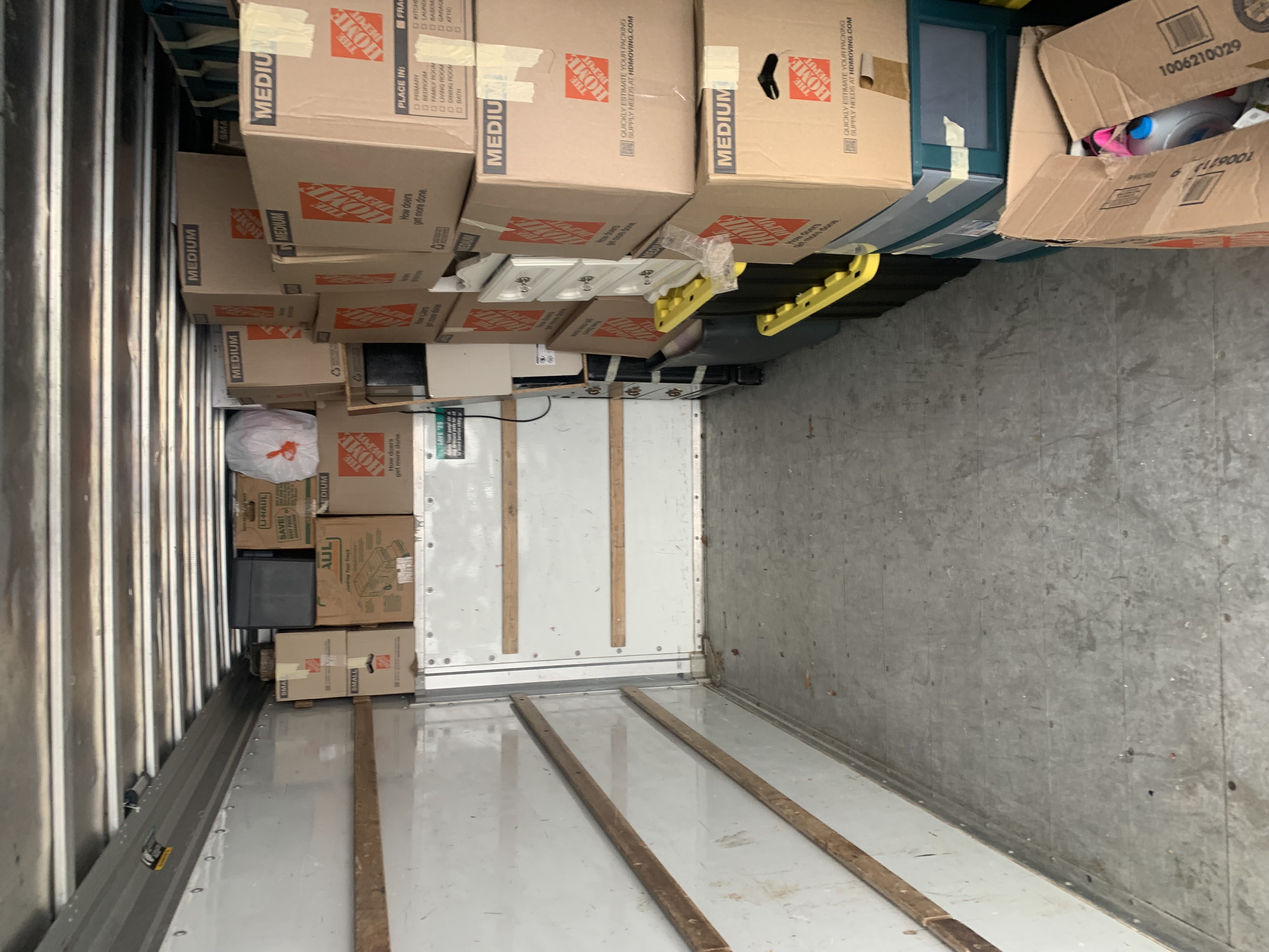 truck load 2 — Roscos Moving LLC